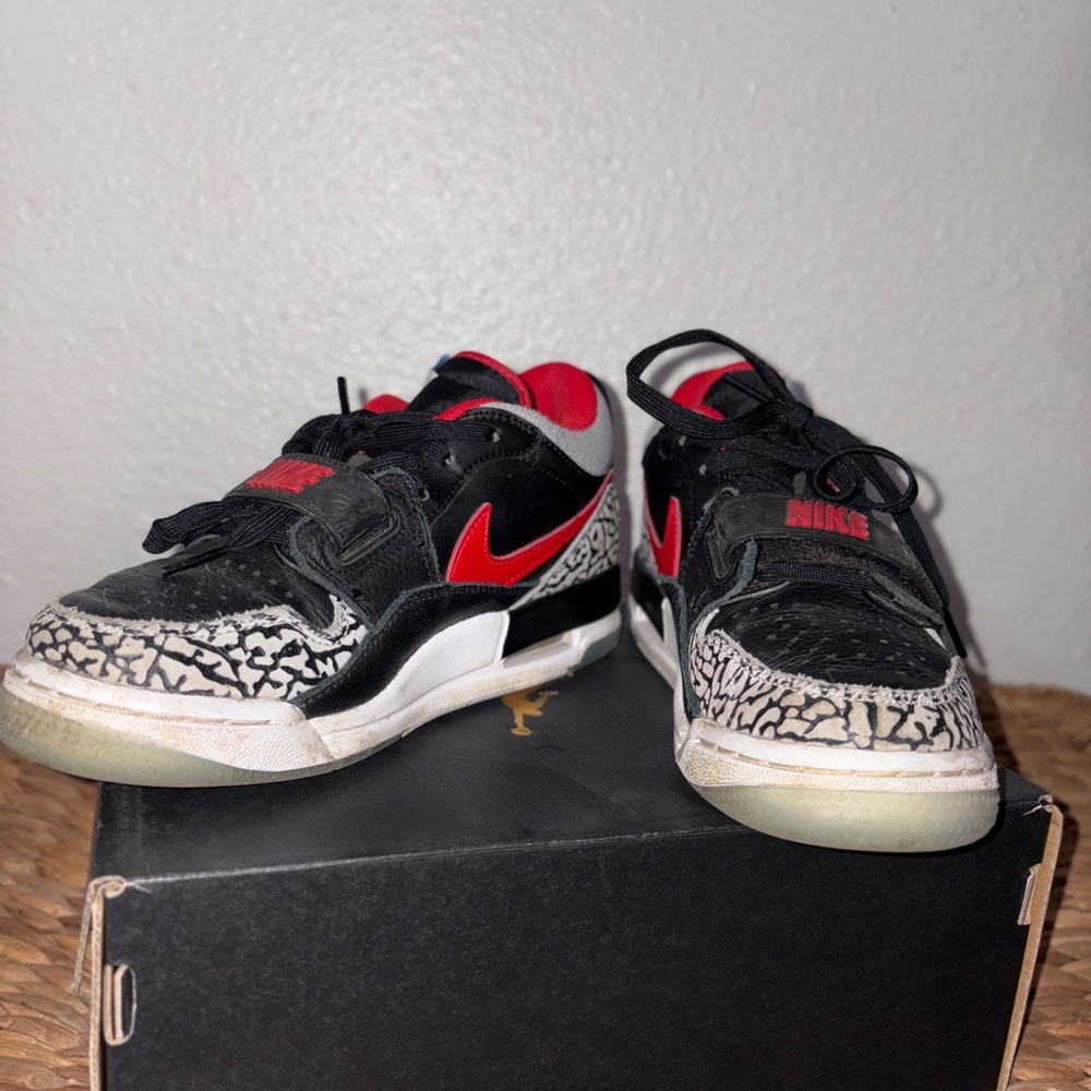 Jordan Legacy 312 Low